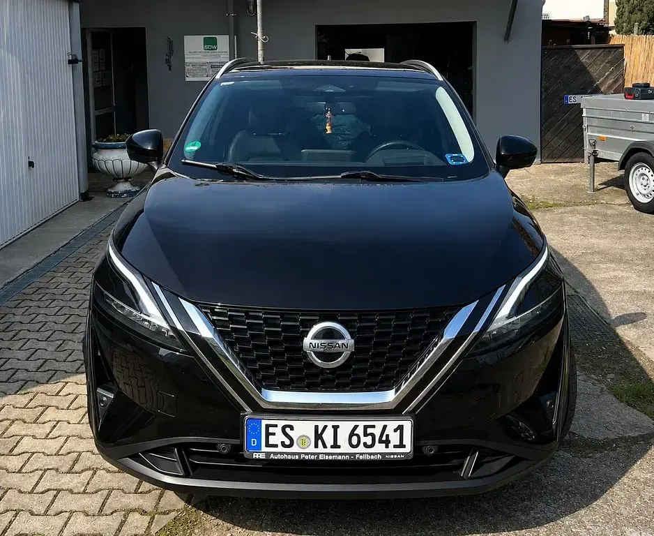 Gebraucht Nissan Qashqai 158 PS (116 kW) 2022 Schwarz SUV