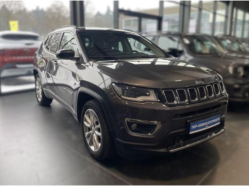 Gebraucht Jeep Compass Limited 131 PS (96 kW) 2020 Grau SUV