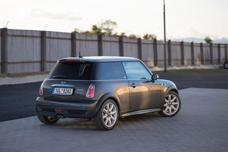 Gebraucht Mini Cooper S 170 PS (125 kW) 2006 Grau Kleinwagen