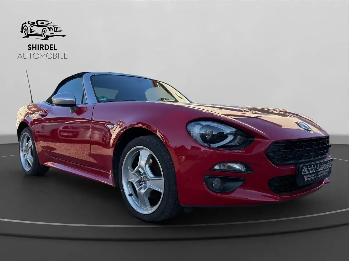 Gebraucht Fiat 124 Spider Lusso 140 PS (102 kW) 2018 Rot Cabrio
