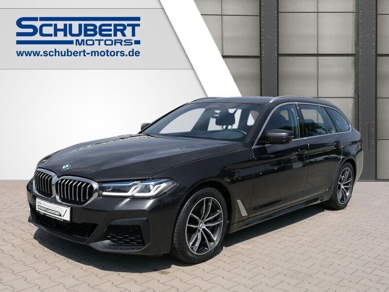 Sophistograu brillanteffekt metallic Gebraucht 2023 BMW 530 M Sport Kombi | 45.475 € (Teuer) - Bild 1/4