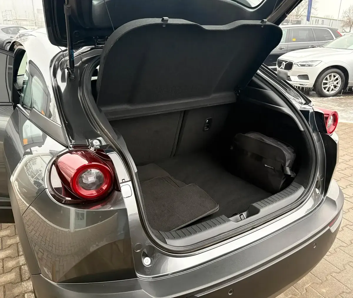 Gebraucht Mazda MX30 106 kW (145 PS) 2021 Grau SUV
