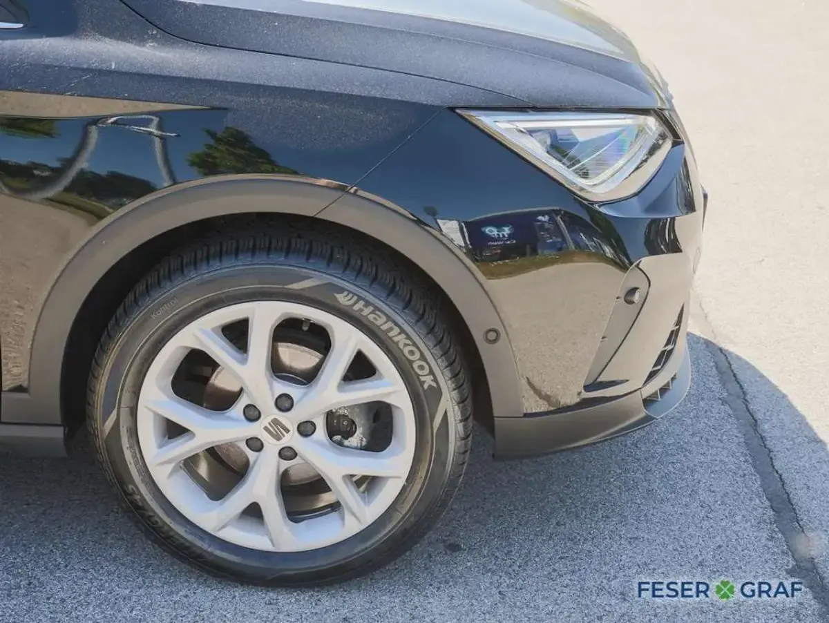 Gebraucht Seat Arona FR 150 PS (110 kW) 2025 Midnight schwarz metallic SUV