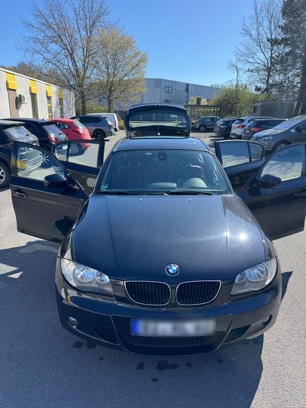 Schwarz Gebraucht 2009 BMW 118 M Sport Kleinwagen | 4.200 € (Superpreis) - Bild 1/4