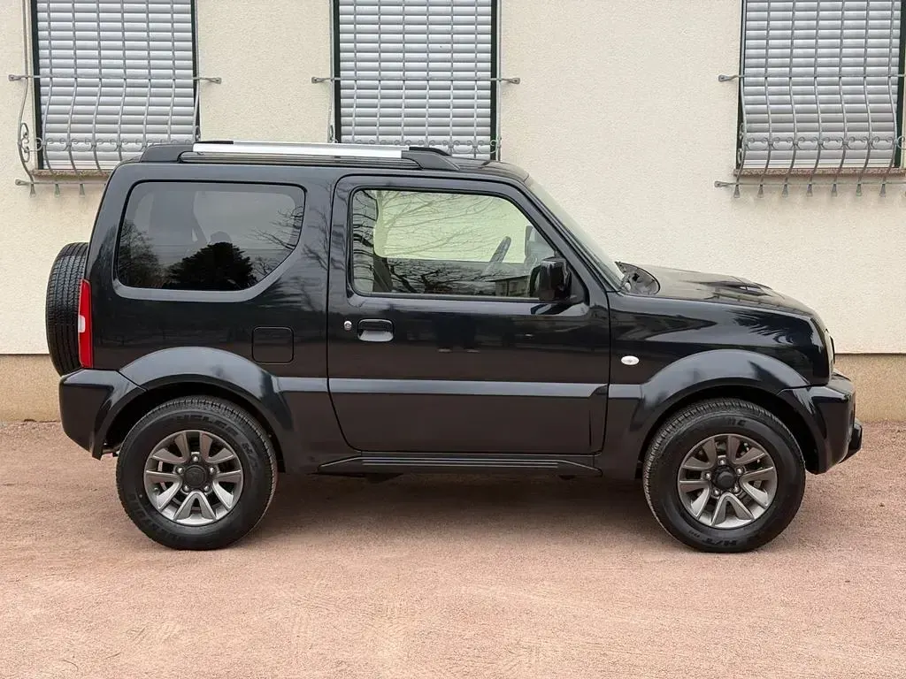 Gebraucht Suzuki Jimny Style 84 PS (61 kW) 2016 Schwarz SUV
