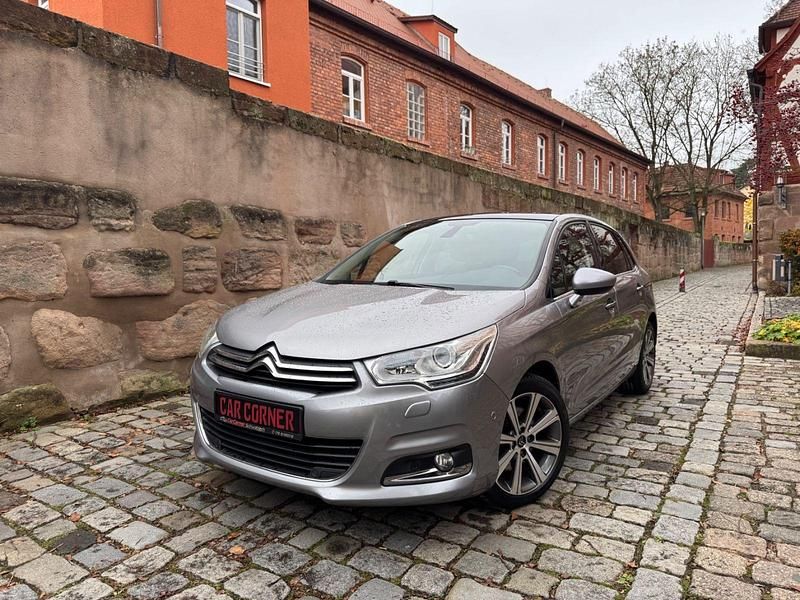 Grau Gebraucht 2016 Citroën C4 Shine Limousine | 6.500 € (Guter Preis) - Bild 1/4