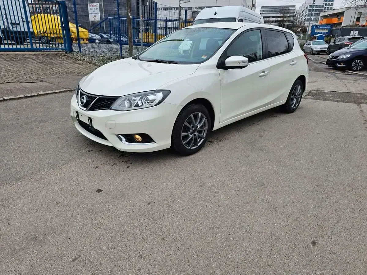 Gebraucht Nissan Pulsar Tekna 110 PS (80 kW) 2015 Weiß Limousine