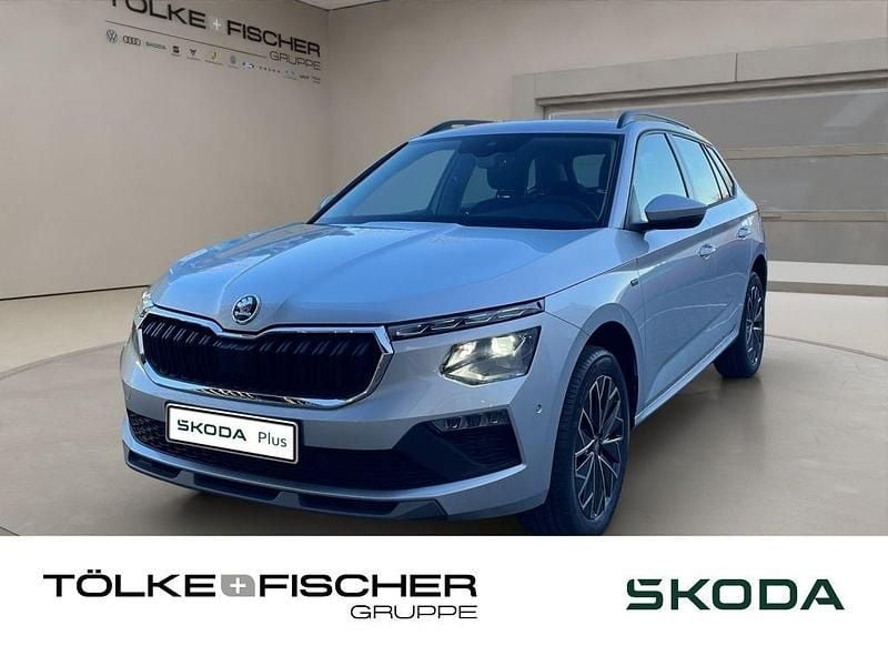 Silber (brilliant silber) Neu 2025 Skoda Kamiq Tour SUV | 28.888 € (Fairer Preis) - Bild 1/4
