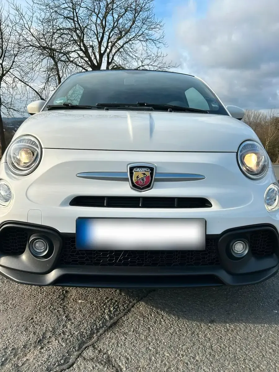 Używany Abarth 595C 145 KM (106 kW) 2018 Biały Kabriolet