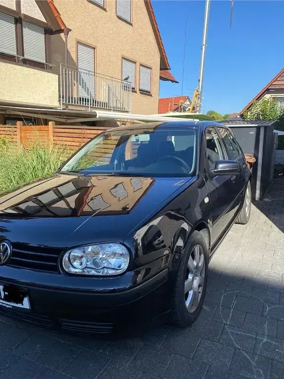 Gebraucht VW Golf IV Basis 105 PS (77 kW) 2003 Schwarz Limousine