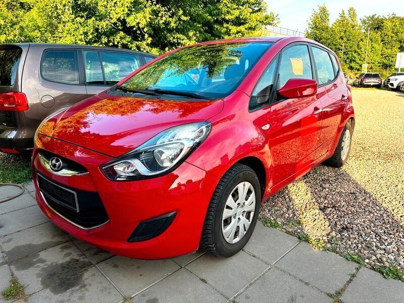 Gebraucht 2013 Hyundai ix20 Edition+ Van / Kleinbus | 4.950 € - Bild 1/4