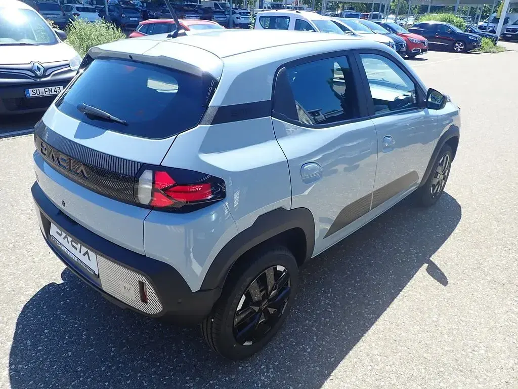 Neu Dacia Spring Extreme 72 kW (98 PS) 2026 Blau Kleinwagen