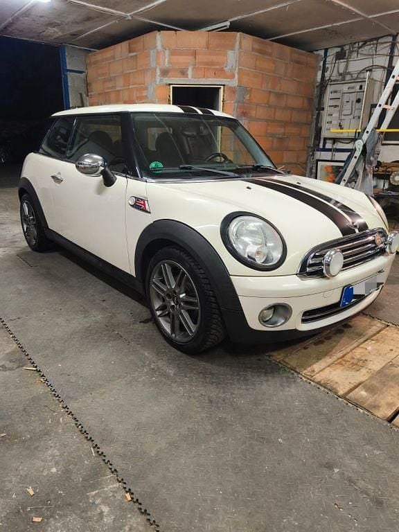 Gebraucht Mini Cooper 120 PS (88 kW) 2008 Weiß Kleinwagen