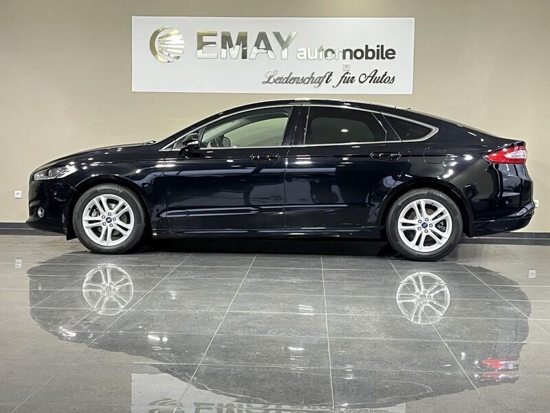 Schwarz Gebraucht 2018 Ford Mondeo Titanium Limousine | 13.498 € (Fairer Preis) - Bild 1/4