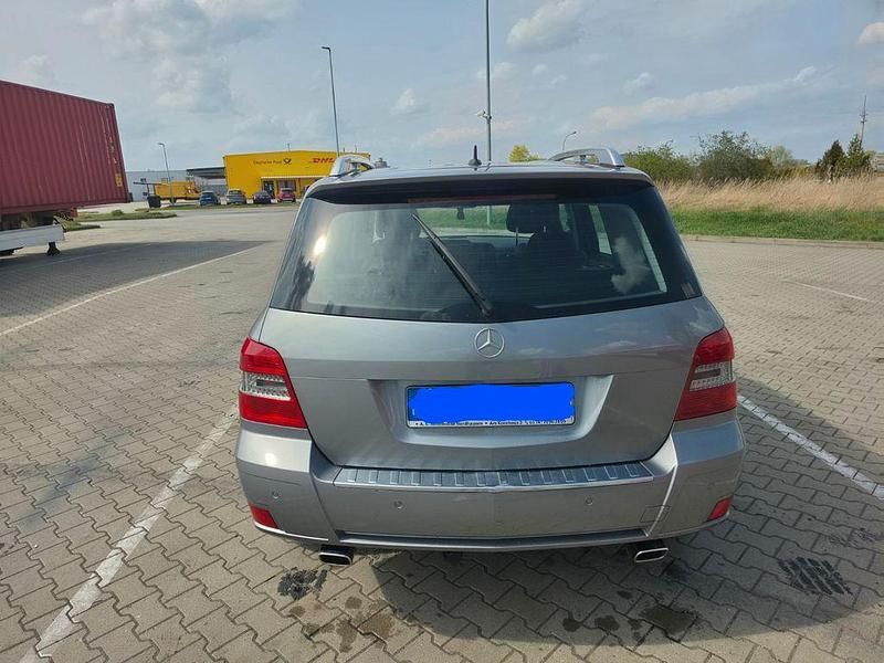 Gebraucht Mercedes GLK250 204 PS (150 kW) 2010 Grau SUV