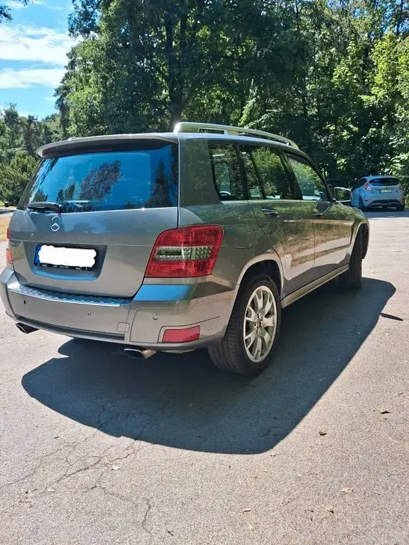 Gebraucht Mercedes GLK220 Sport 170 PS (125 kW) 2011 Grau SUV