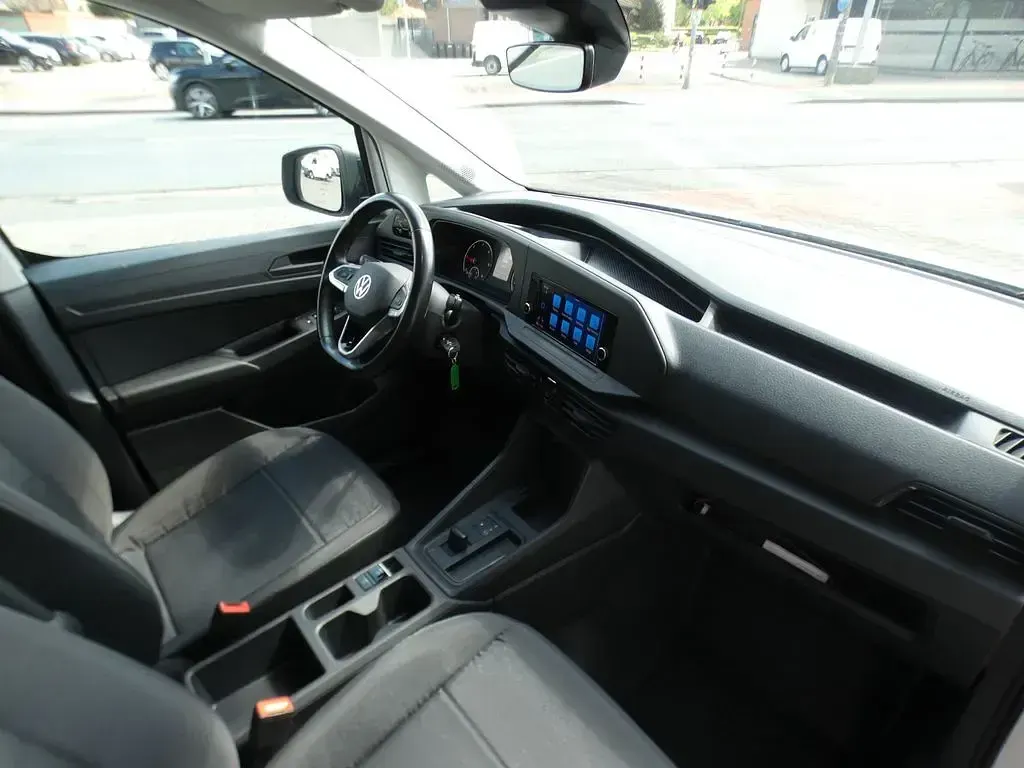 Gebraucht VW Caddy Maxi 122 PS (89 kW) 2022 Weiß Van / Kleinbus