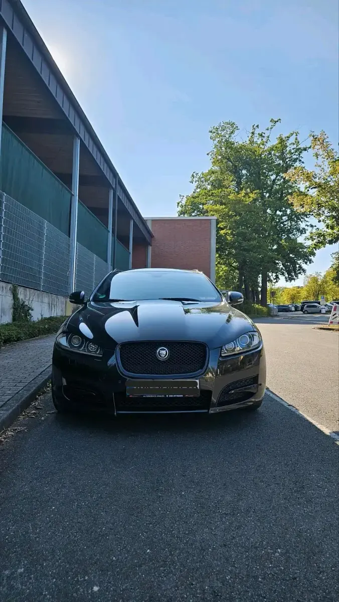 Gebraucht Jaguar XF 240 PS (176 kW) 2013 Schwarz Limousine