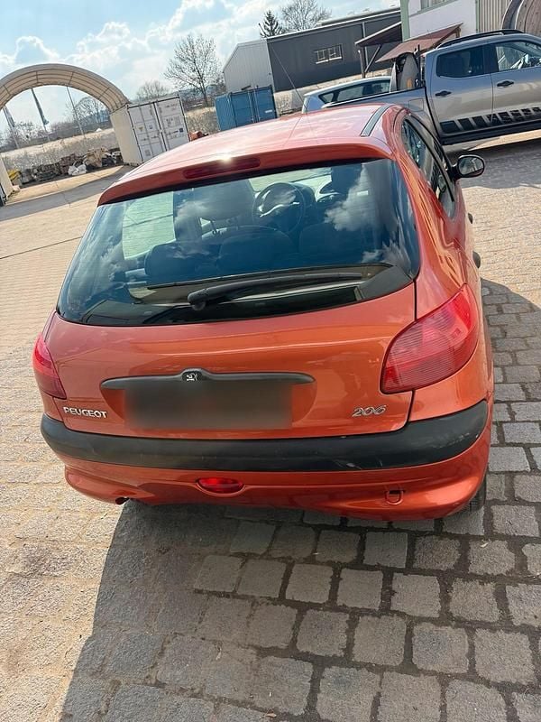 Gebraucht Peugeot 206 75 PS (55 kW) 2000 Orange Kleinwagen