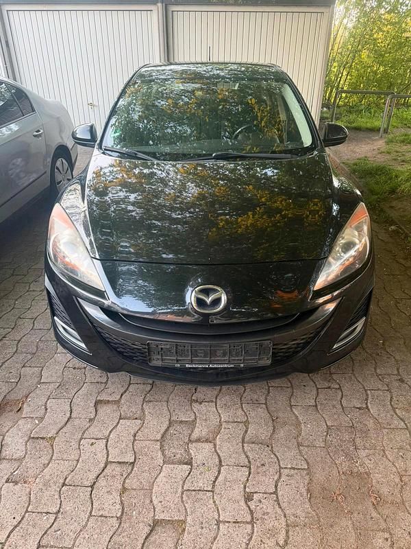 Usata Mazda 3 105 CV (77 kW) 2010 Nero Utilitaria