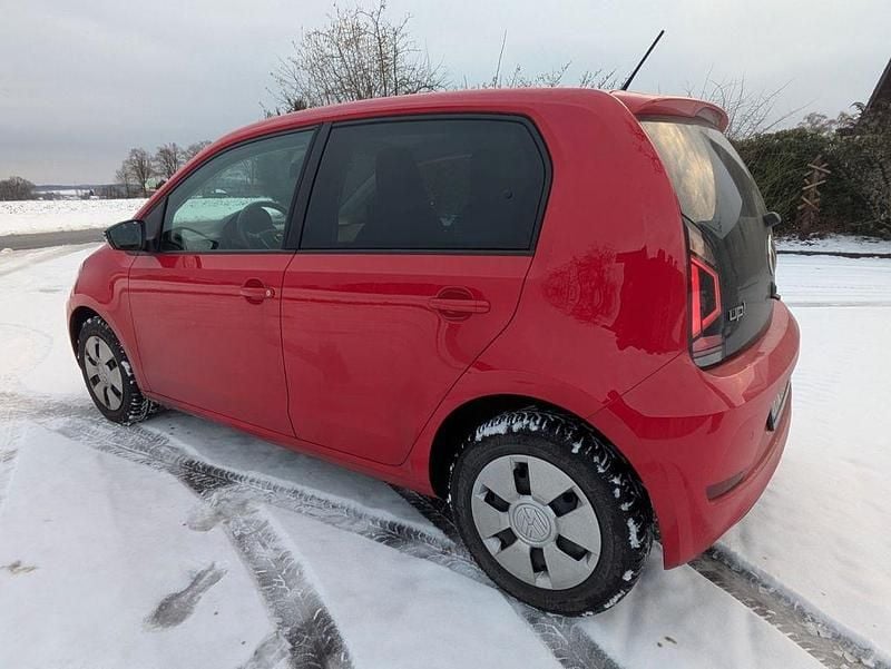Rot Gebraucht 2020 VW up! Style Kleinwagen | 9.950 € (Guter Preis) - Bild 1/4
