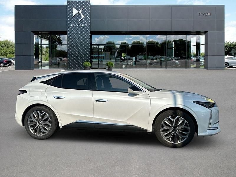Gebraucht DS Automobiles DS4 Trocadero 224 PS (164 kW) 2022 Weiss SUV