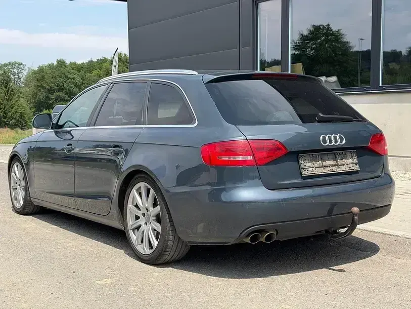 Gebraucht Audi A4 S-Line 143 PS (105 kW) 2009 Meteorgrau perleffekt Kombi