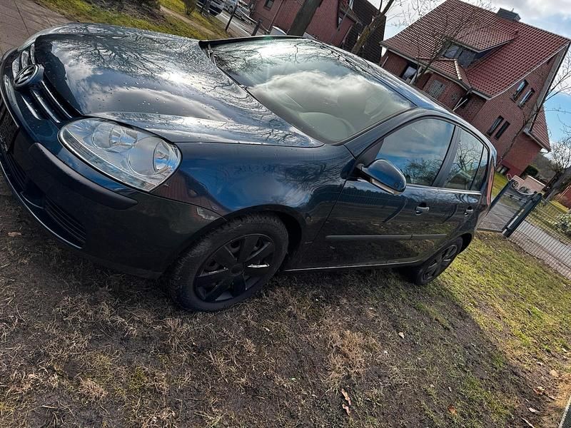 Gebraucht VW Golf V 75 PS (55 kW) 2005 Blau Kleinwagen