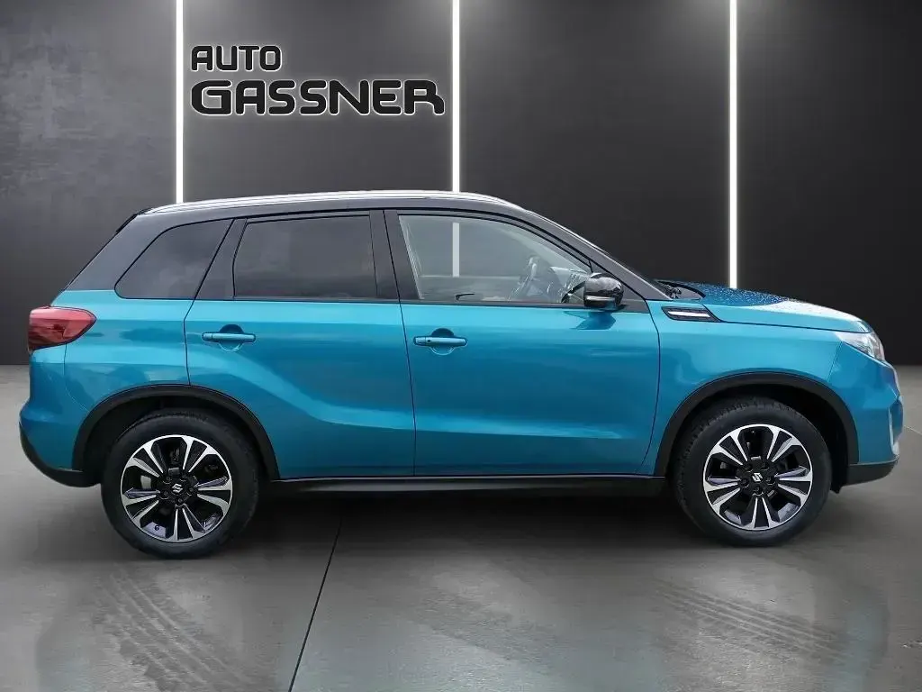 Gebraucht Suzuki Vitara Comfort+ 140 PS (102 kW) 2019 Blau SUV
