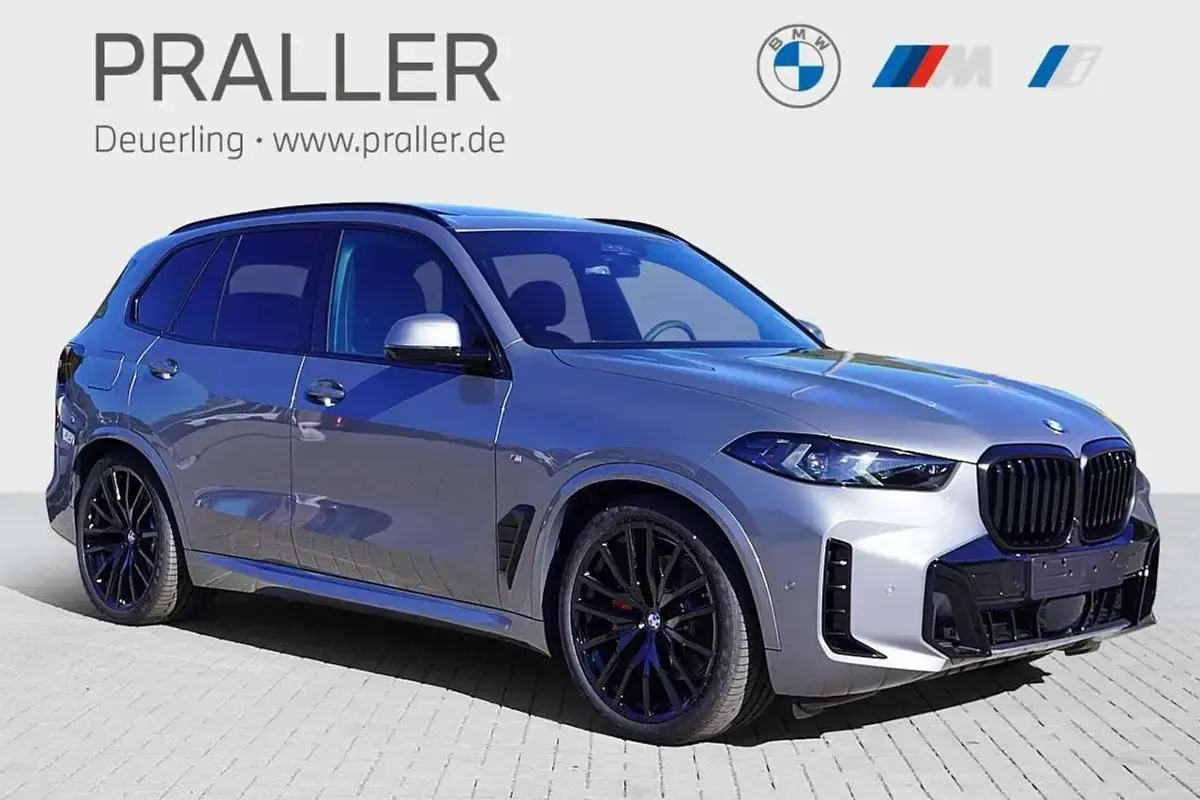Gebraucht BMW X5 M Sport 352 PS (258 kW) 2026 Skyscraper grau metallic SUV