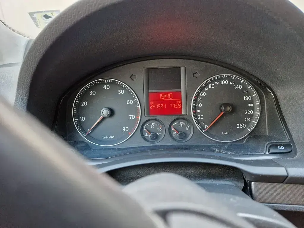 Gebraucht VW Golf IV 116 PS (85 kW) 2003 Rot Limousine