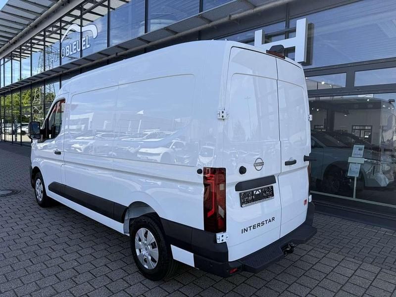 Neu Nissan Interstar 150 PS (110 kW) 2026 Weiß Van