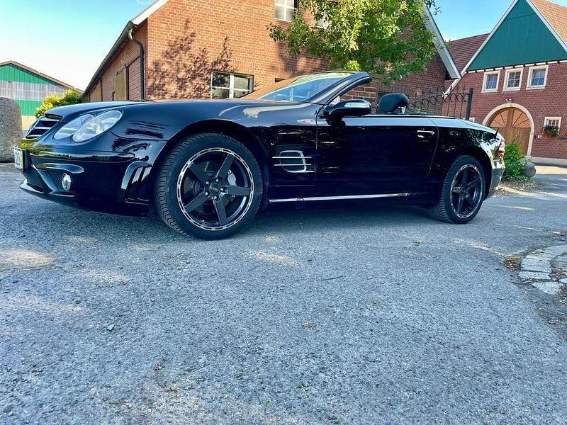 Schwarz Gebraucht 2007 Mercedes SL550 Cabrio | 21.900 € - Bild 1/4