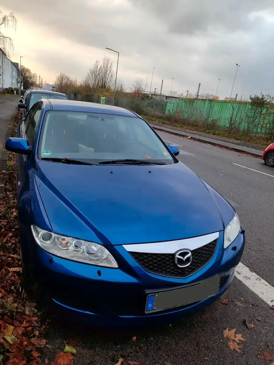 Gebraucht Mazda 626 165 PS (121 kW) 2003 Blau Limousine