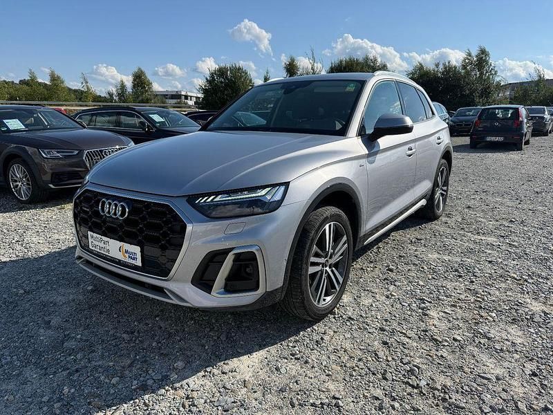 Grau Gebraucht 2022 Audi Q5 S-Line SUV | 35.900 € (Fairer Preis) - Bild 1/4
