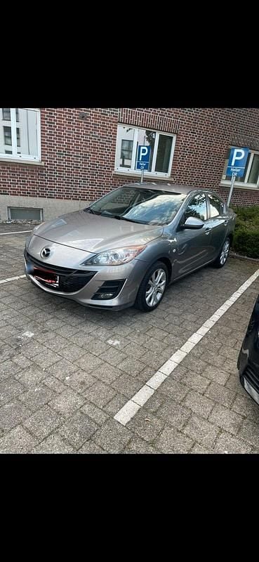 Gebraucht Mazda 3 108 PS (79 kW) 2010 Grau Limousine