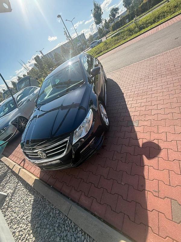 Schwarz Gebraucht 2010 VW CC R Limousine | 8.400 € (Guter Preis) - Bild 1/4