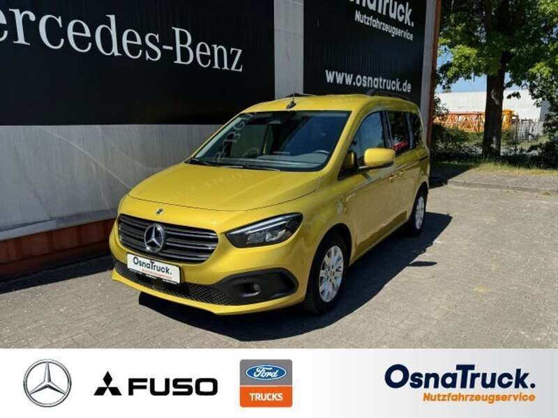 Limonitgelb Gebraucht 2024 Mercedes T180 Progressive Van / Kleinbus | 27.800 € (Fairer Preis) - Bild 1/4