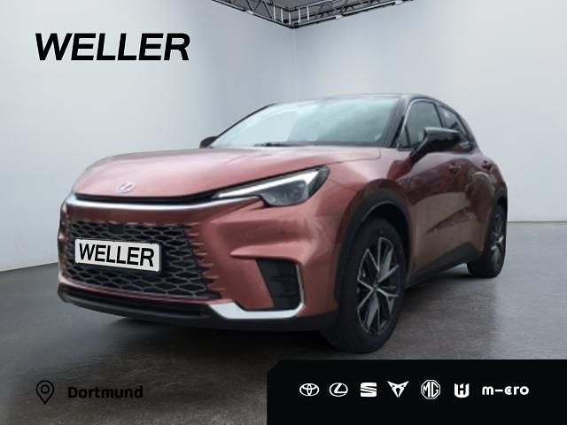 Neu Lexus LBX 136 PS (100 kW) 2025 Rot SUV