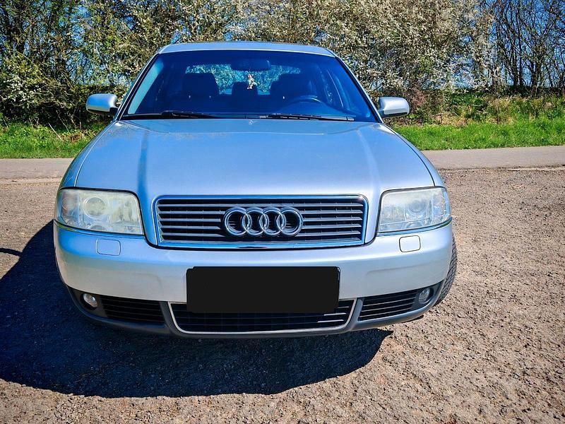 Silber Gebraucht 2002 Audi A6 Limousine | 3.600 € (Fairer Preis) - Bild 1/4