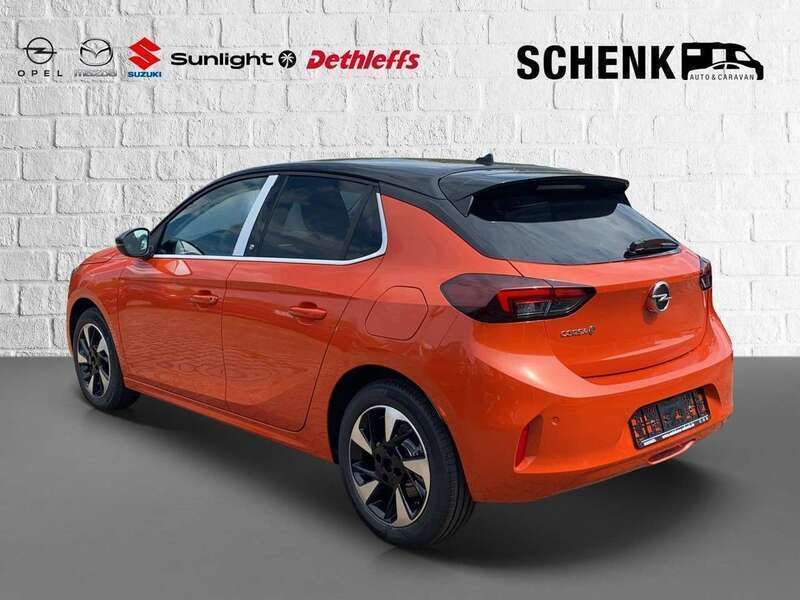 Gebraucht Opel Corsa-e Elegance 100 kW (136 PS) 2023 Orange Kleinwagen