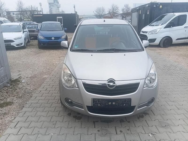 Gebraucht Opel Agila Edition 65 PS (47 kW) 2008 Silber Kleinwagen