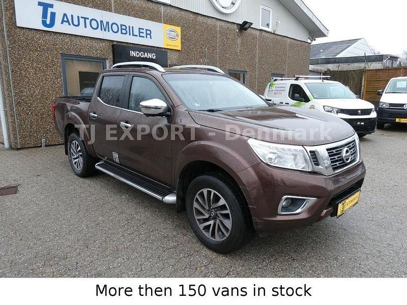 Gebraucht Nissan Navara Tekna 190 PS (139 kW) 2016 Braun Abholung