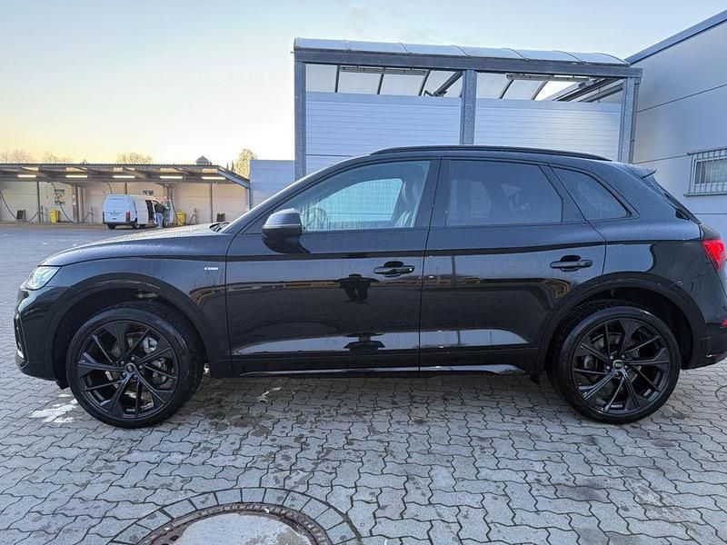 Gebraucht Audi Q5 S-Line 204 PS (150 kW) 2024 Schwarz SUV
