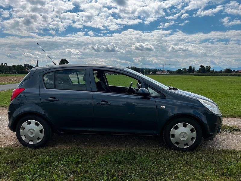 Blau Gebraucht 2011 Opel Corsa Kleinwagen | 3.000 € - Bild 1/4