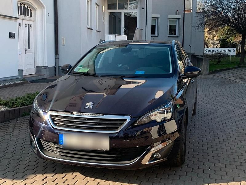 Violet Gebraucht 2015 Peugeot 308 Kombi | 8.300 € (Fairer Preis) - Bild 1/4