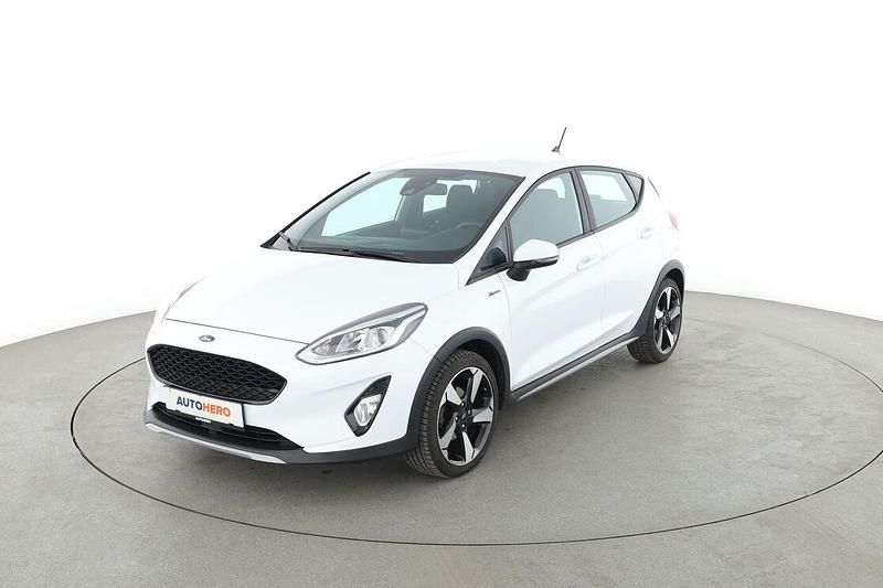 Weiß Gebraucht 2019 Ford Fiesta Active Kleinwagen | 14.090 € (Fairer Preis) - Bild 1/3