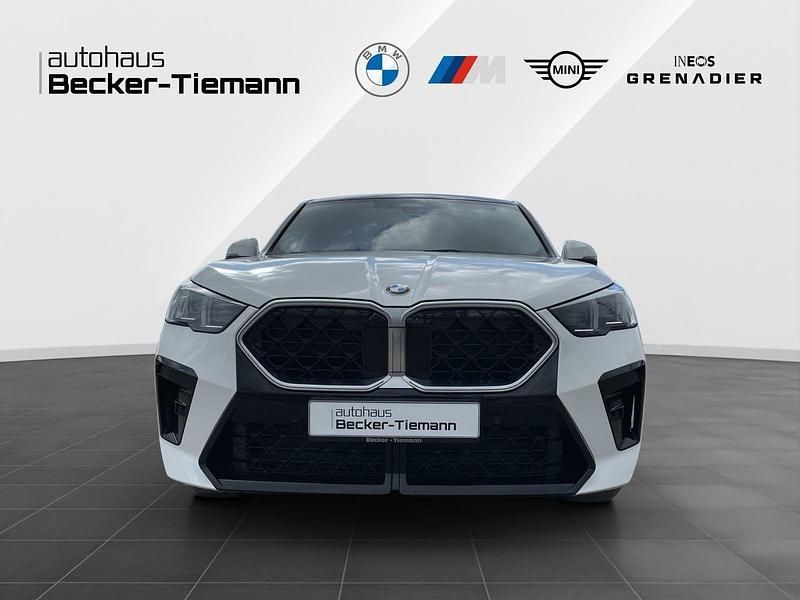 Gebraucht BMW X2 Performance 156 PS (114 kW) 2024 Alpinweiß uni SUV
