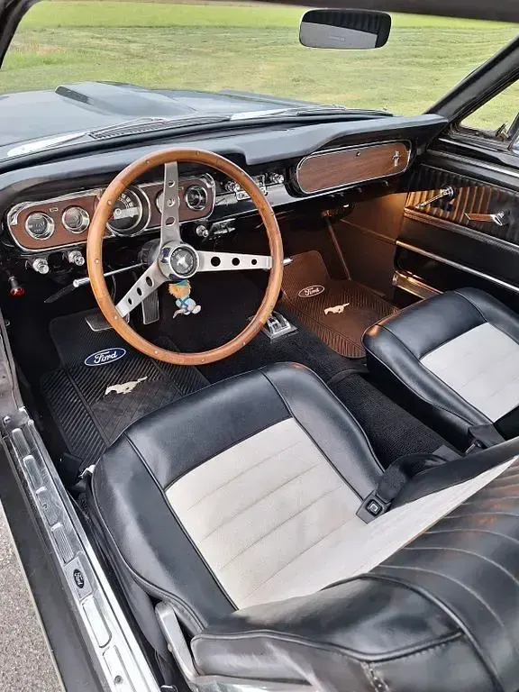 Gebraucht Ford V8 200 PS (147 kW) 1965 Schwarz