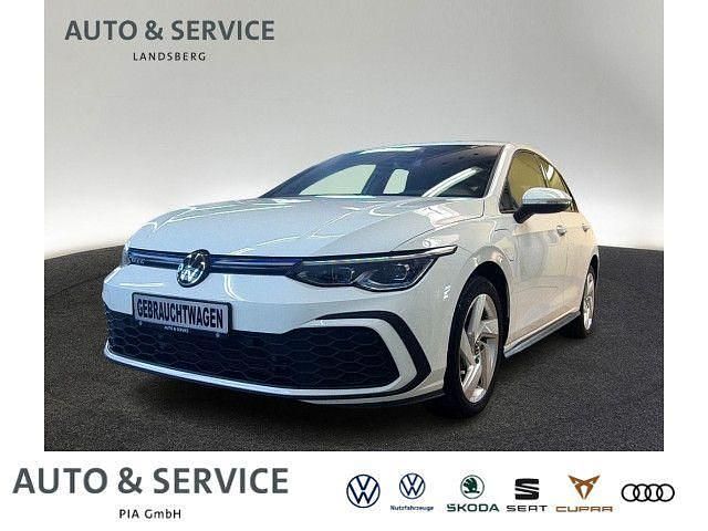 Weiß Gebraucht 2021 VW Golf VIII GTE Limousine | 21.890 € (Guter Preis) - Bild 1/4